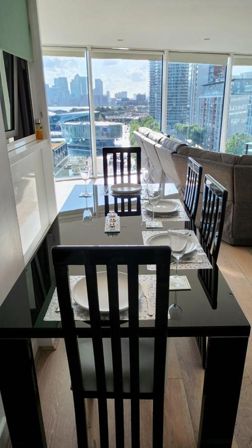 Luxury 2 Bed Apartment Excel Londen Buitenkant foto